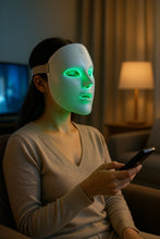 Cargar imagen en el visor de la galería, Máscara facial LED